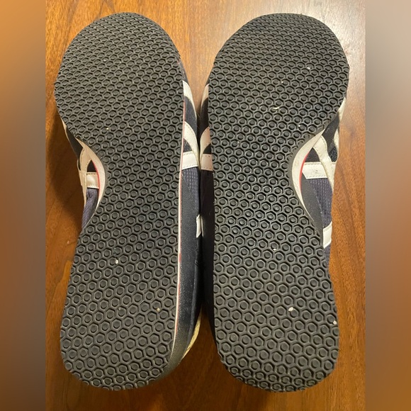 Onitsuka Tiger Ultimate 81 Sneakers - Picture 8 of 10